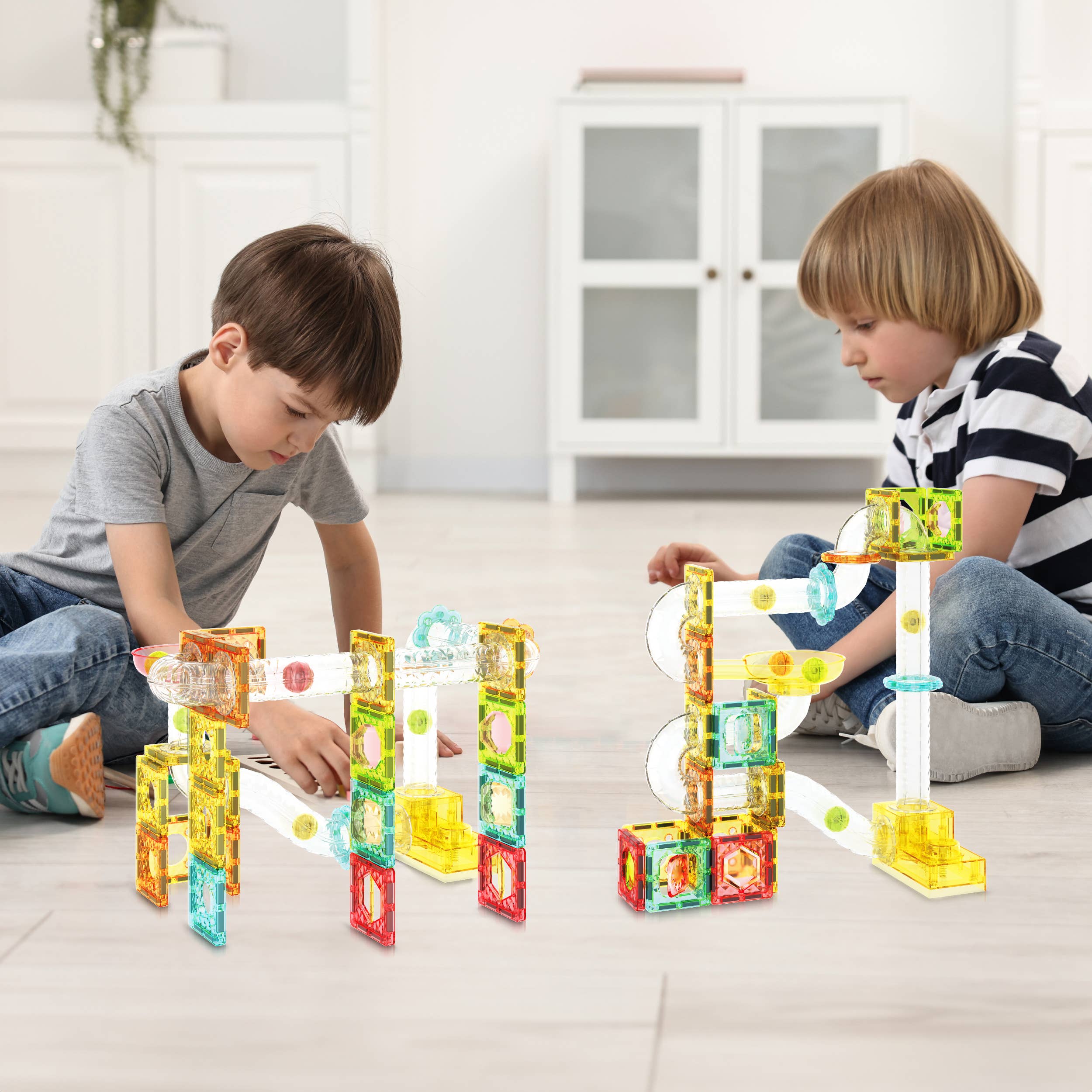PicassoTiles - 100 Piece Magnetic Marble Run Construction Toy Set PTMG100