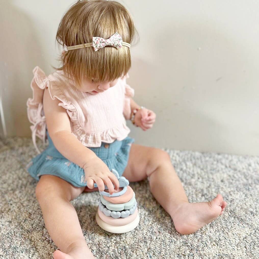 Ali+Oli - Soft Silicone Stacking Ring Tower and Teether