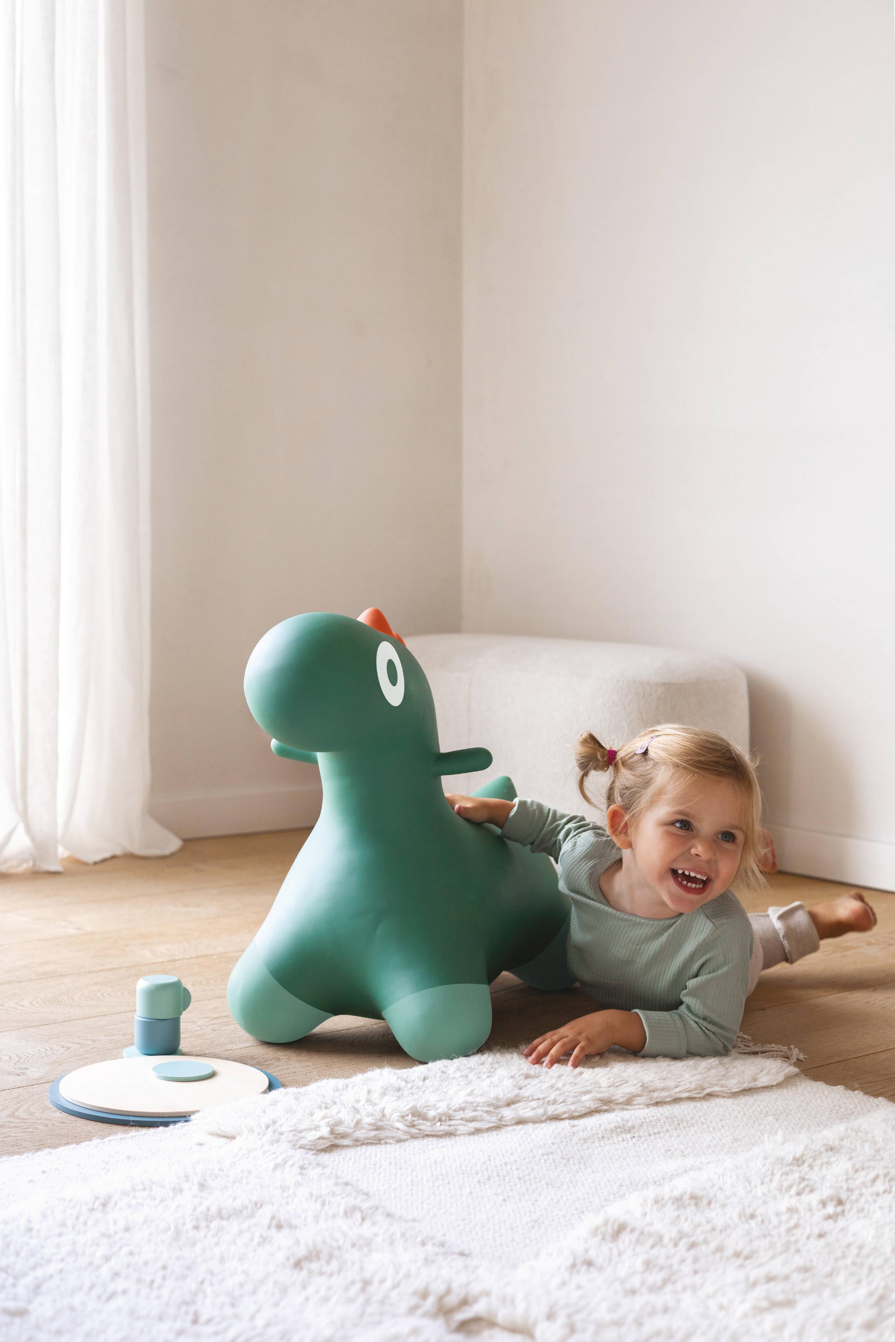 Quut Toys - Hoppi A Bouncy Friend Just For You!