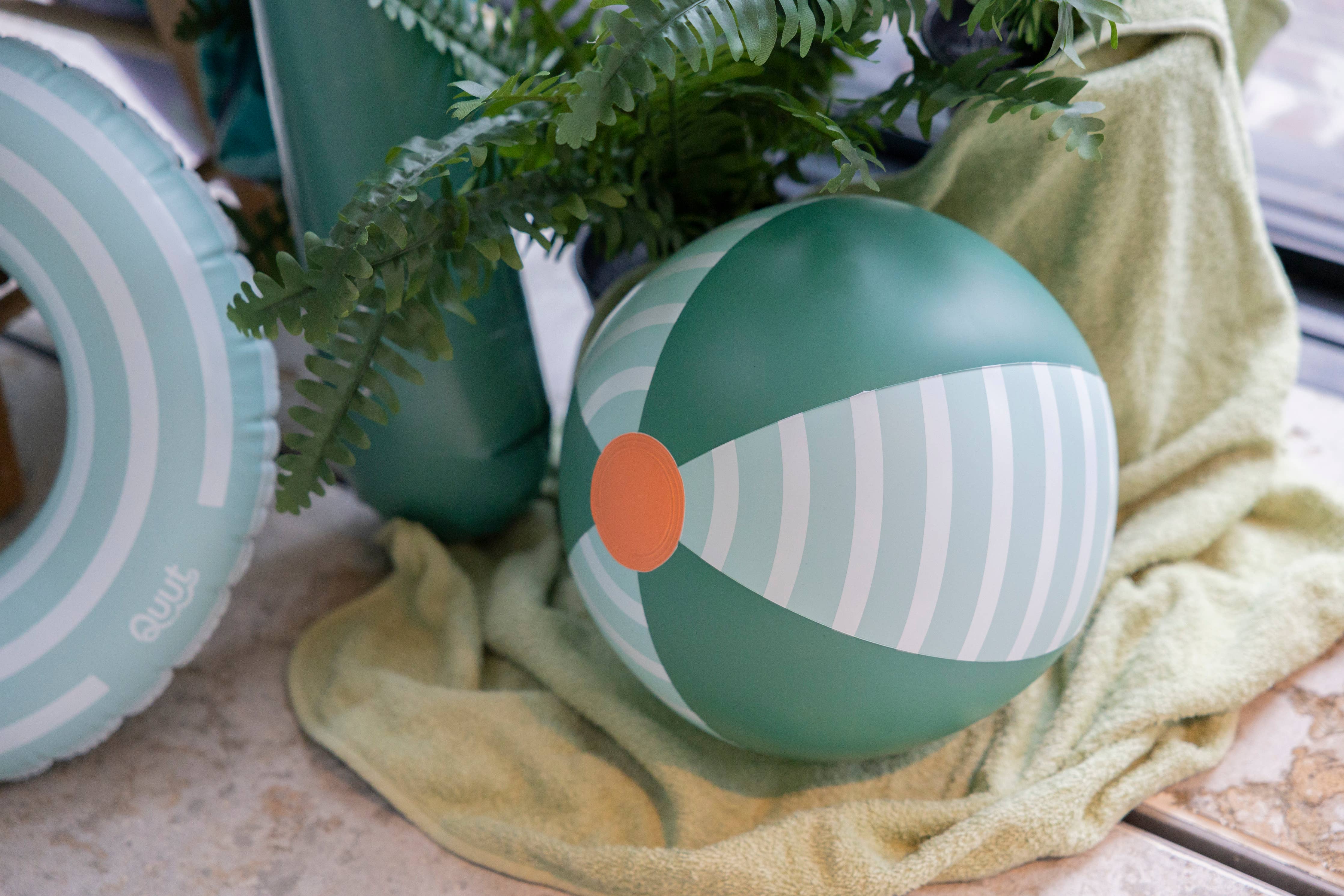 Quut Toys - 12 inch. Beach Ball
