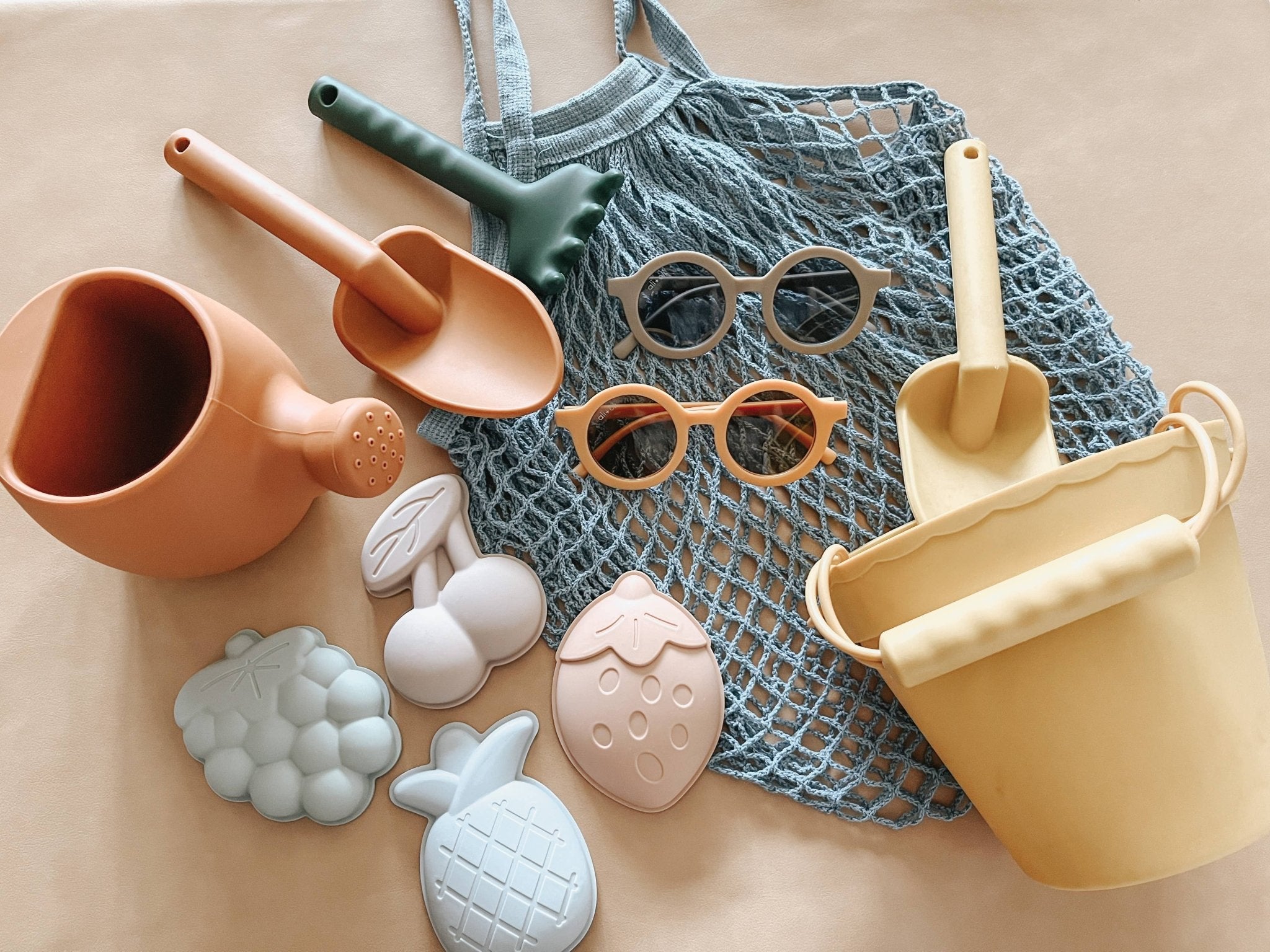 Ali+Oli - Kids Sunglasses Round (Taupe) - Little Stars Toy Store & PlayhouseAli+Oli