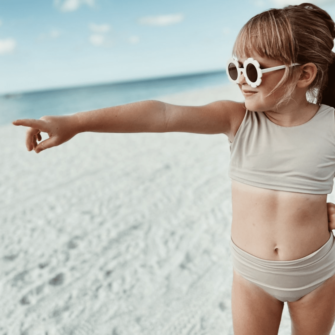 Ali+Oli - Sunglasses for Kids Flower (White) - Little Stars Toy Store & PlayhouseAli+Oli