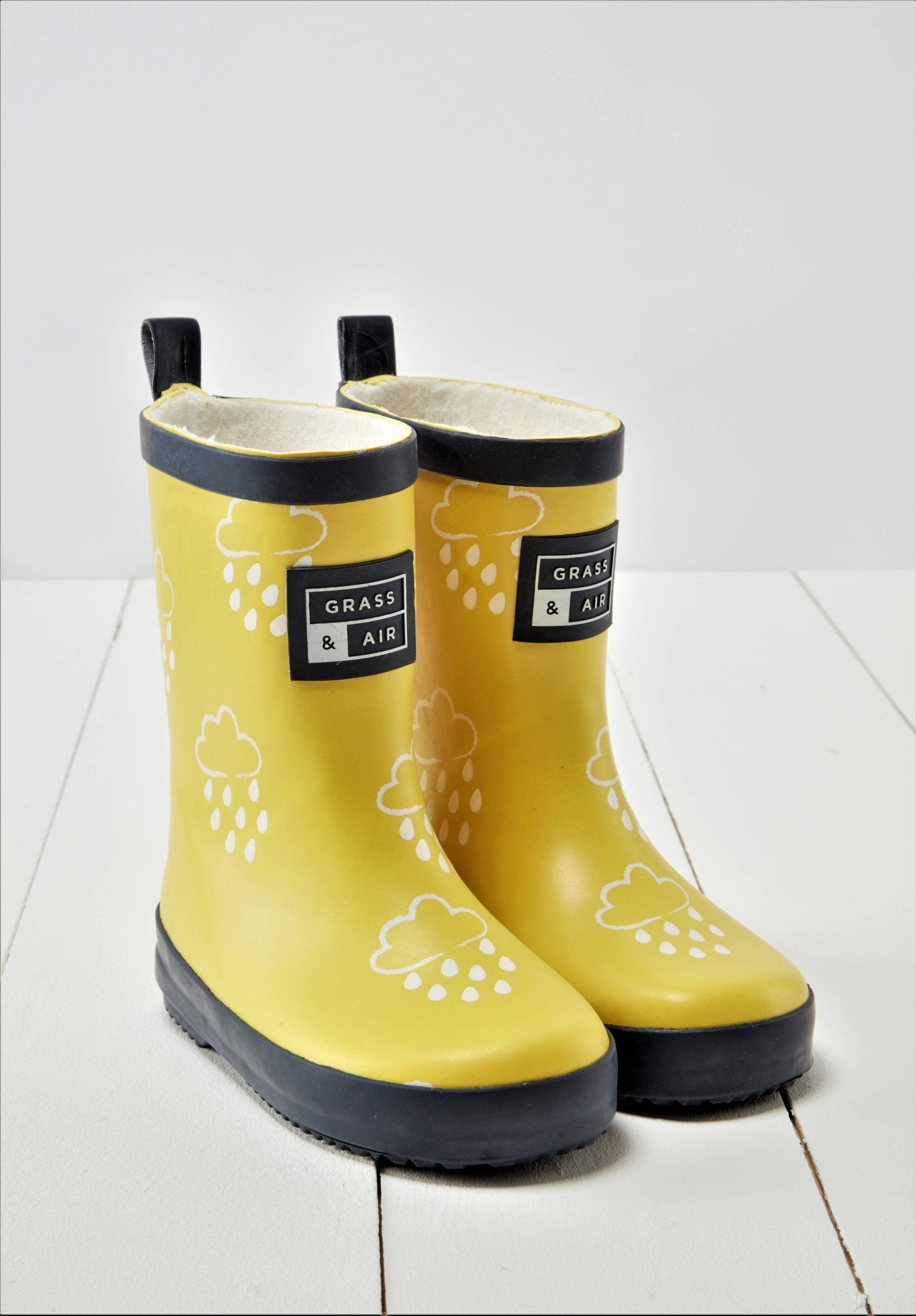 Grass & Air - Kids Yellow Colour Changing Rainboots