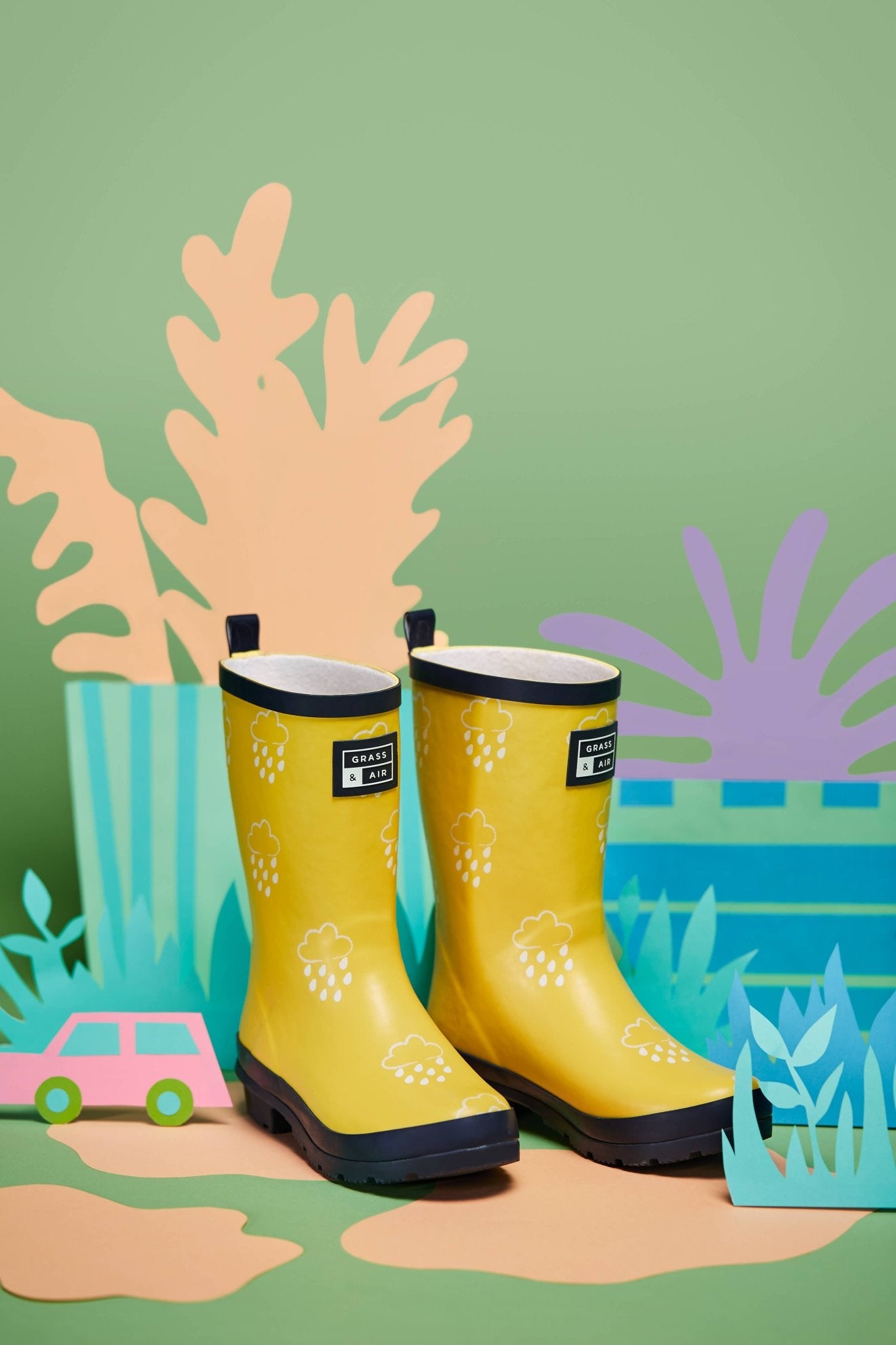 Grass & Air - Kids Yellow Colour Changing Rainboots - Little Stars Toy Store & PlayhouseGrass & Air