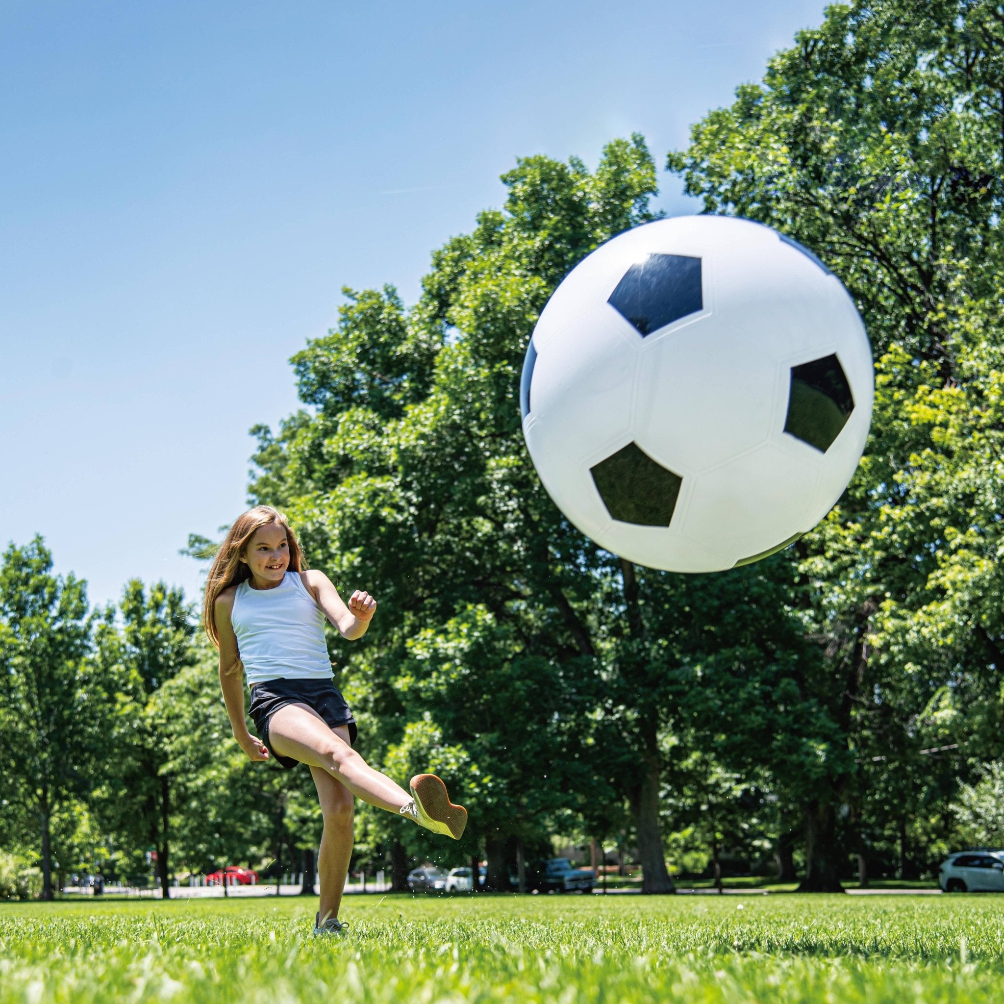 Hape Toys - 30" Do-U-Play™ Jumbo Soccer Ball - Little Stars Toy Store & PlayhouseHape Toys
