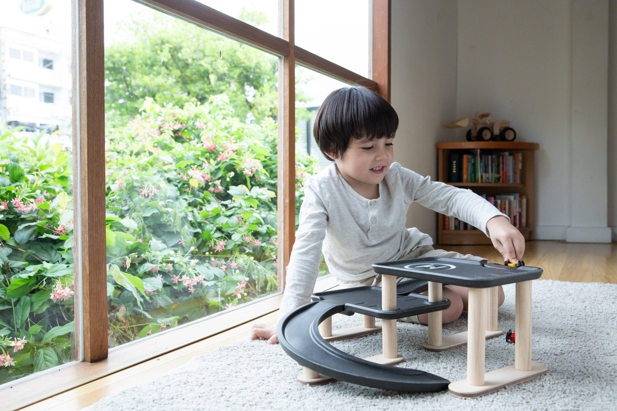 PlanToys - Race And Play Parking Garage - Little Stars Toy Store & PlayhousePlanToys