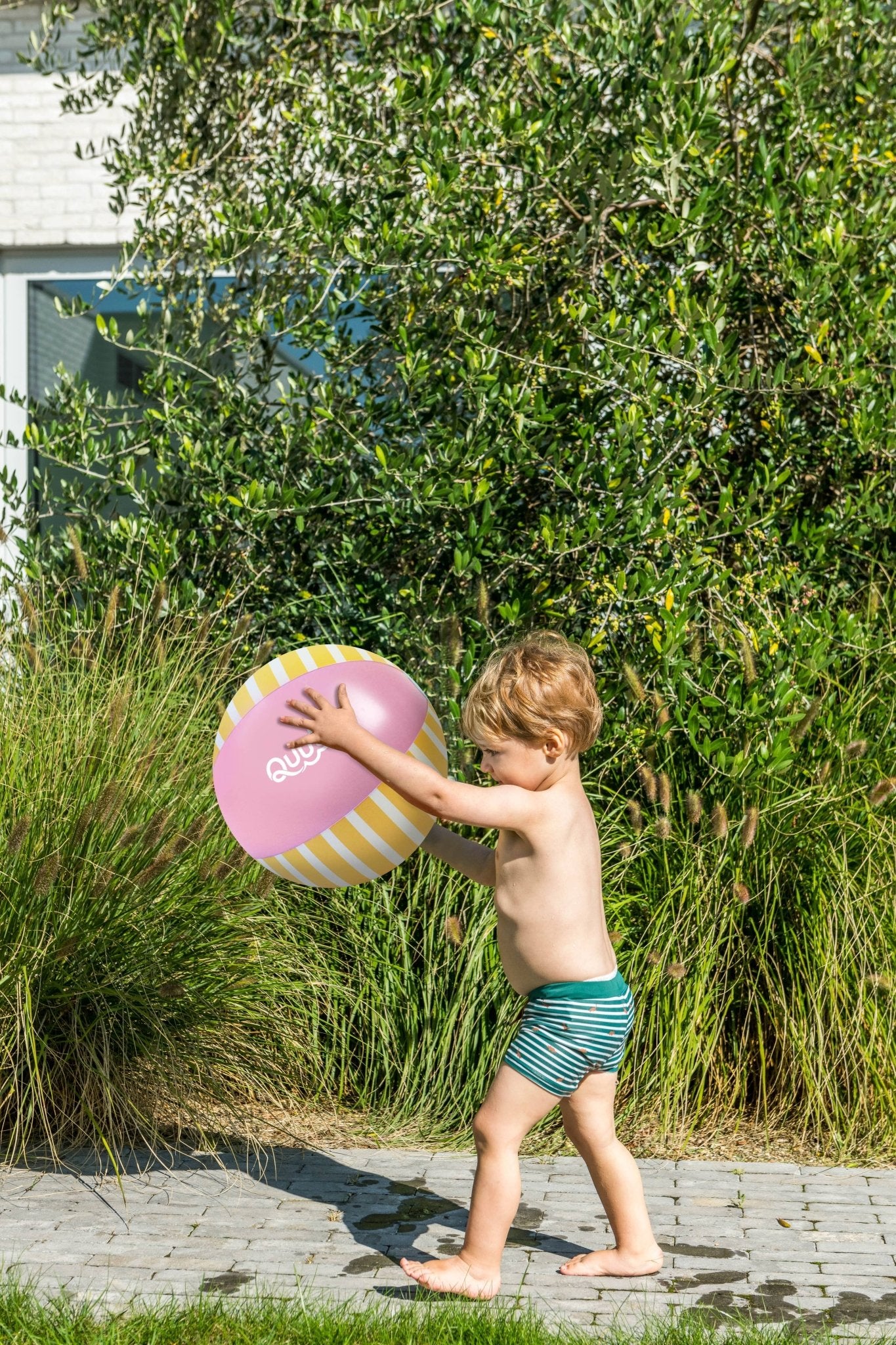 Quut Toys - 12 inch. Beach Ball - Little Stars Toy Store & PlayhouseQuut Toys